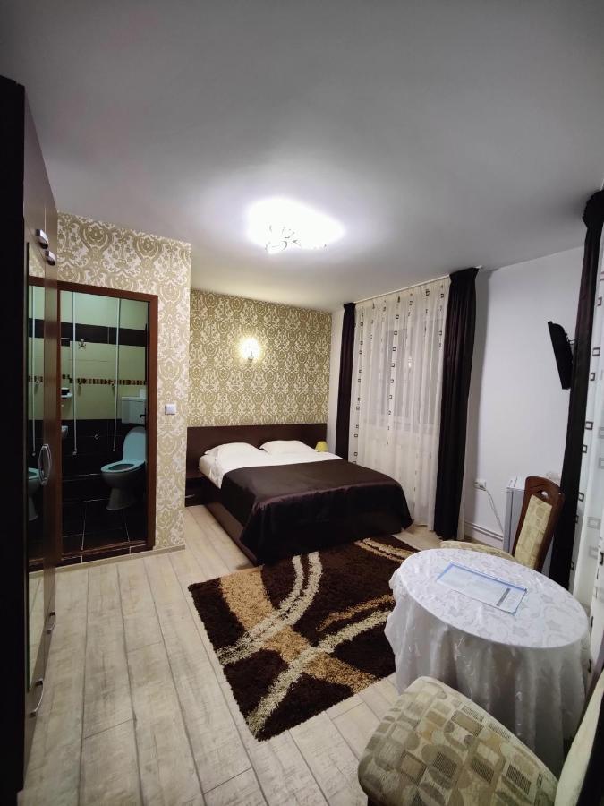 Casa Adina Hotell Sinaia Eksteriør bilde