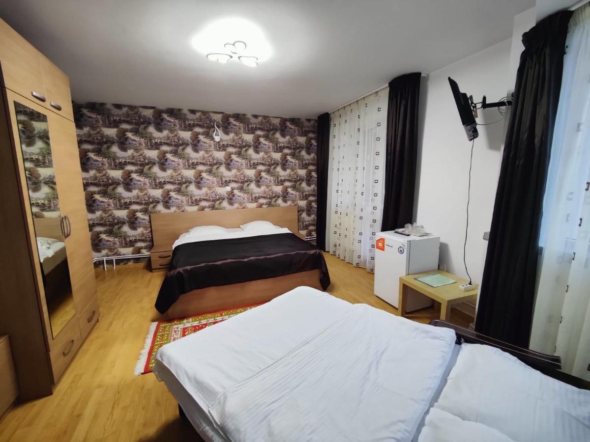 Casa Adina Hotell Sinaia Eksteriør bilde