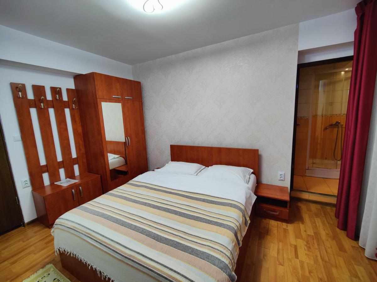 Casa Adina Hotell Sinaia Eksteriør bilde