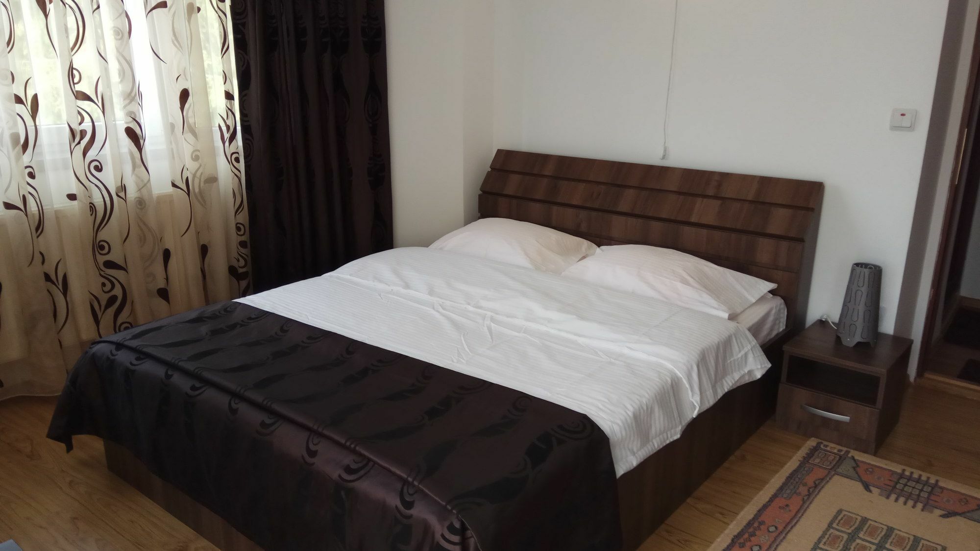 Casa Adina Hotell Sinaia Eksteriør bilde